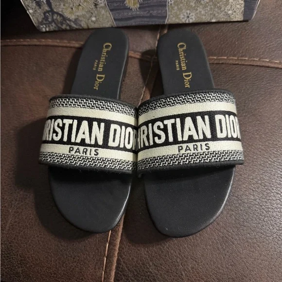 Dior Black and Cream Sandals - Picture 1 of 4